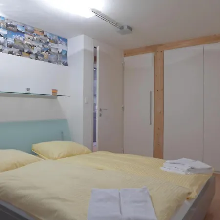 Breithorn Apt-3 By Interhome Apartman Wengen